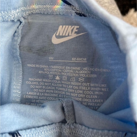 Nike sets - 6 months (3-6 months) - Picture 2 of 2